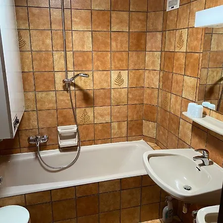 Latschen - Fuer Grossfamilien, Firmen & Co. Domek alpejski Bad Kleinkirchheim