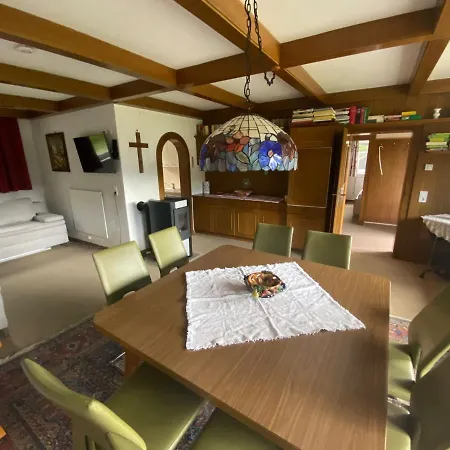 Latschen - Für Großfamilien, Firmen&co. Chalet