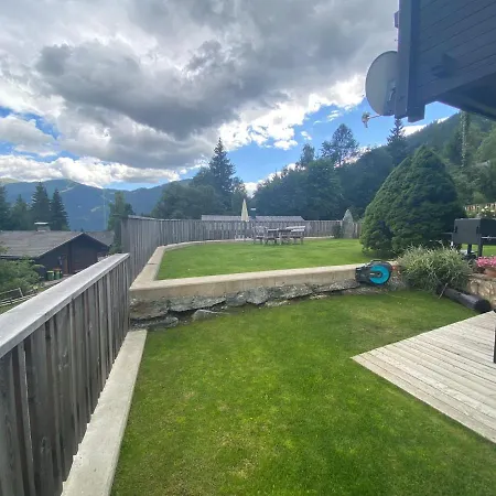 Latschen - Fuer Grossfamilien, Firmen & Co. Chalet *